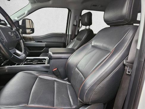 Used 2024 Ford F250 Lariat w/ FX4 Off-Road Package image 16