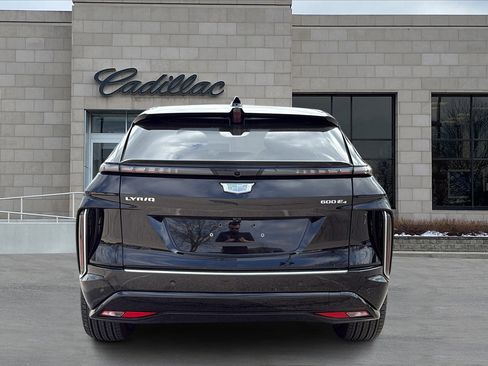 New 2026 Cadillac Lyriq Premium Luxury image 6