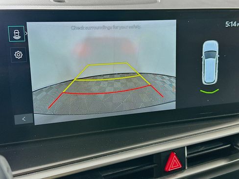 Used 2024 Kia Sorento S image 22