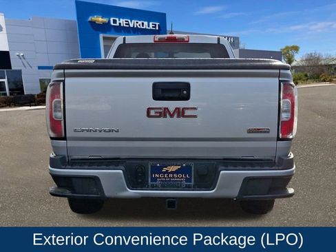 Used 2015 GMC Canyon SLE w/ All-Terrain Package image 6