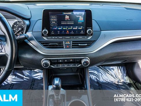 Used 2025 Nissan Altima 2.5 SR image 39