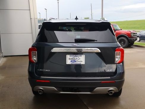 Certified 2024 Ford Explorer Limited w/ Limited Technology Package AWD/4WD image 4