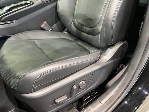 Used 2024 Hyundai Tucson Limited image 32