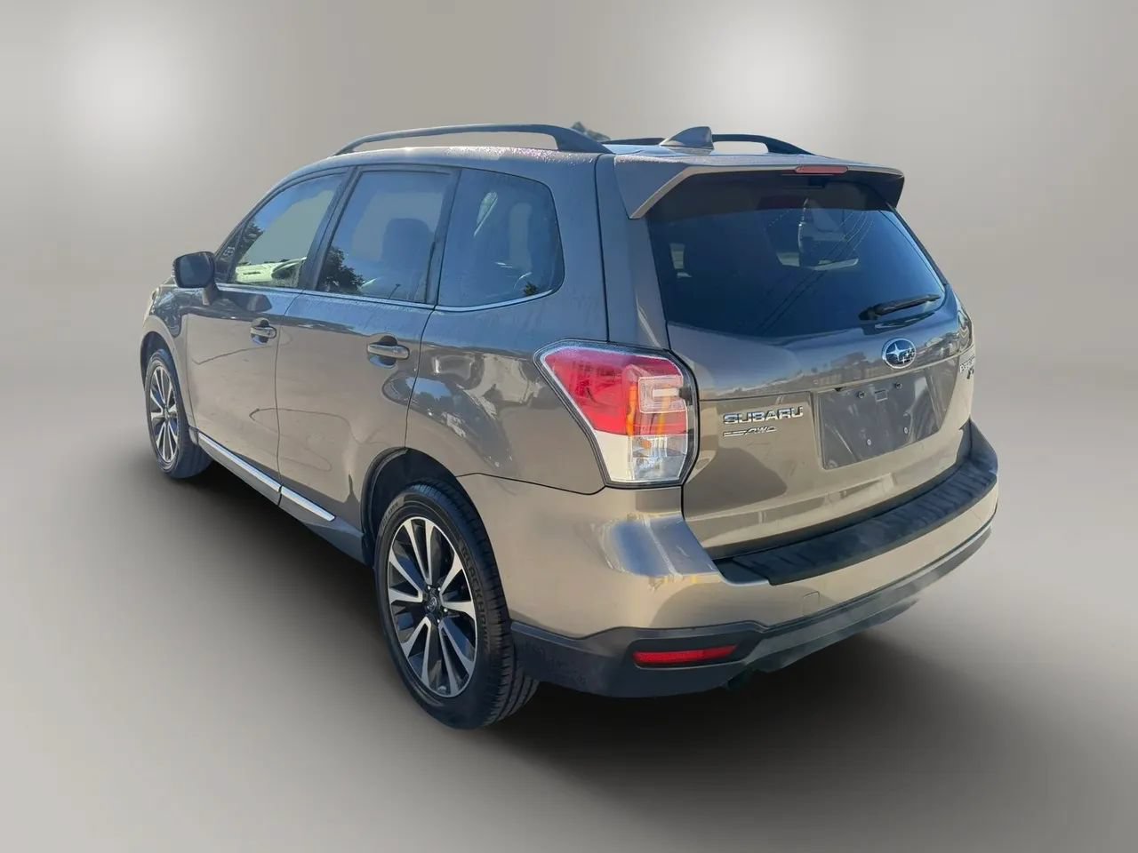 Used 2017 Subaru Forester 2.0XT Touring AWD/4WD image 5