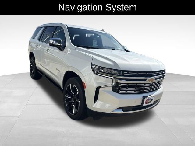Used 2022 Chevrolet Tahoe Premier AWD/4WD image 2
