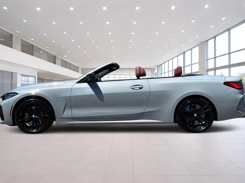 Used 2022 BMW M440i Convertible RWD image 7