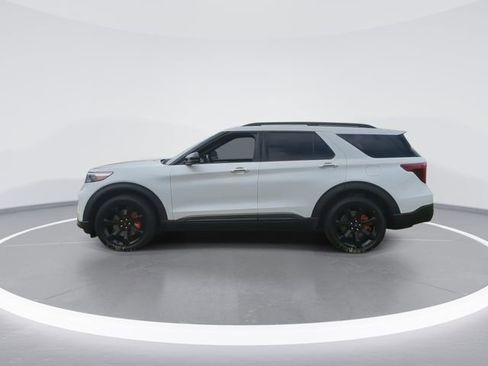Used 2023 Ford Explorer ST w/ Equipment Group 401A AWD/4WD image 5