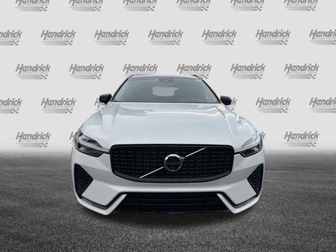 Certified 2024 Volvo XC60 B5 Plus w/ Protection Package Premier AWD/4WD image 3