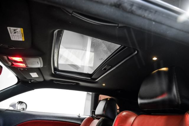 Used 2015 Dodge Challenger R/T Plus RWD image 6