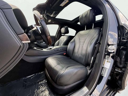 Used 2019 Mercedes-Benz S 560 4MATIC Sedan image 18
