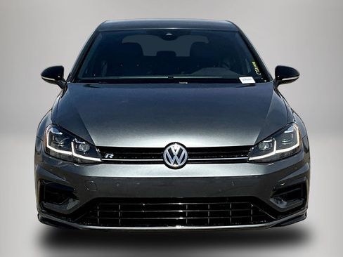 Used 2019 Volkswagen Golf R 4-Door image 2