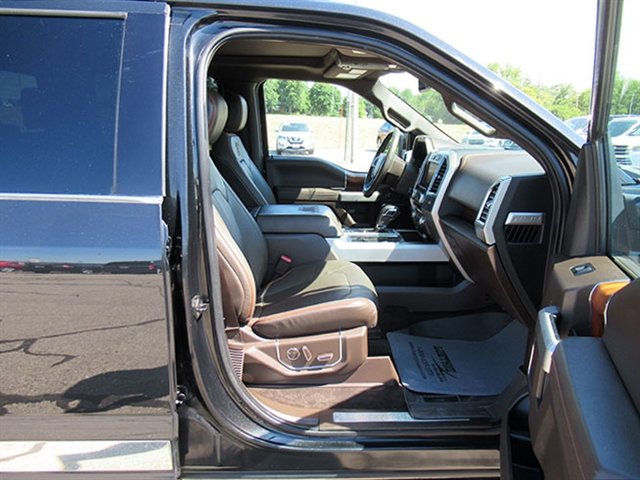Used 2015 Ford F150 King Ranch w/ Equipment Group 601A Luxury AWD/4WD image 11