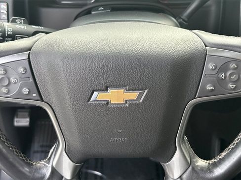 Used 2018 Chevrolet Tahoe LT image 24