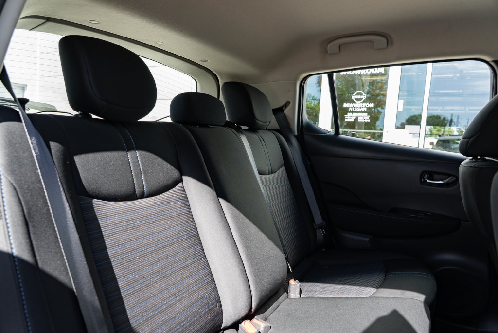 Used 2025 Nissan Leaf S FWD image 23
