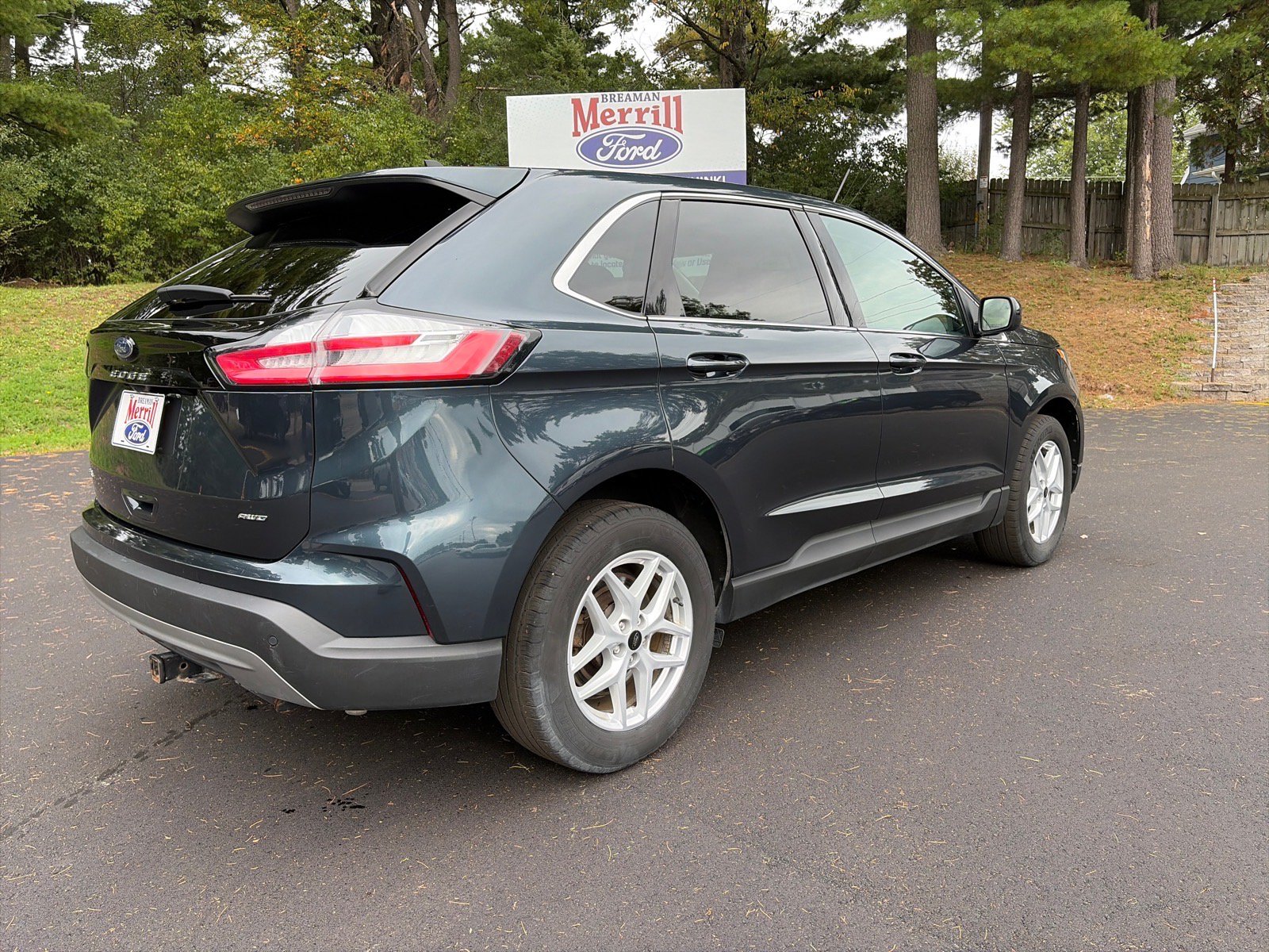 Used 2024 Ford Edge SEL w/ Convenience Package AWD/4WD image 6