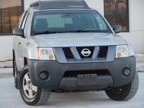 Used 2007 Nissan Xterra S w/ Utility Pkg image 5