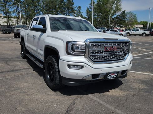 Used 2016 GMC Sierra 1500 Denali w/ Enhanced Driver Alert Package AWD/4WD image 19