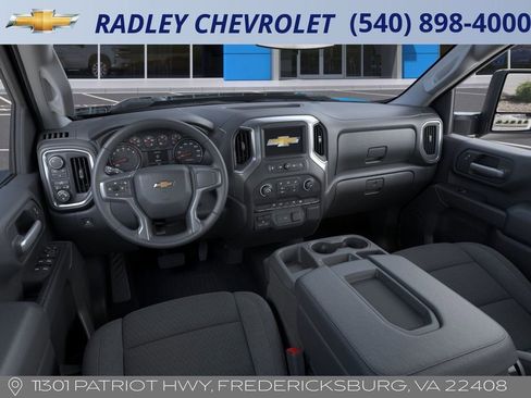 New 2026 Chevrolet Silverado 2500 Custom w/ Custom Convenience Package image 15