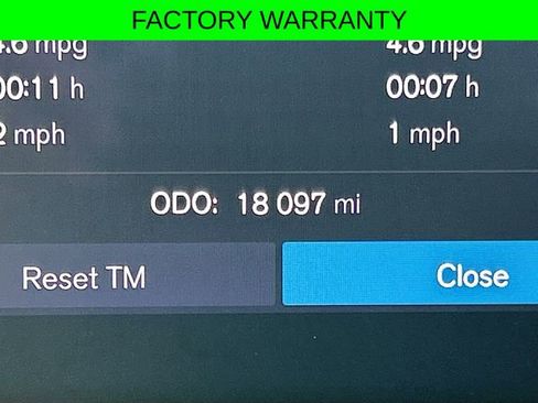 Used 2025 Volvo XC40 B5 Core w/ Protection Package Premier AWD/4WD image 13