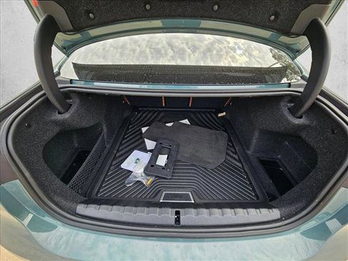 Used 2025 BMW 430i Coupe w/ M Sport Package image 12