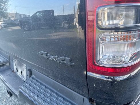 Used 2022 RAM 1500 Big Horn AWD/4WD image 7