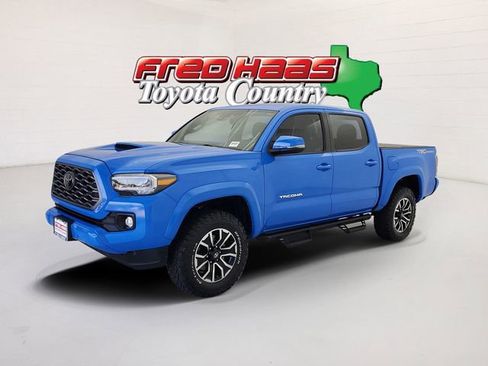 Used 2021 Toyota Tacoma 2WD Double Cab image 1