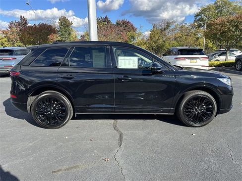 Certified 2023 Lincoln Corsair Reserve w/ Equipment Group 201A image 4