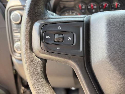 Used 2021 Chevrolet Silverado 2500 Custom w/ Custom Convenience Package AWD/4WD image 25