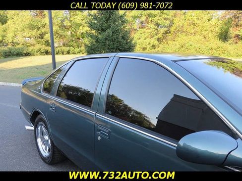 Used 1995 Chevrolet Impala SS image 22