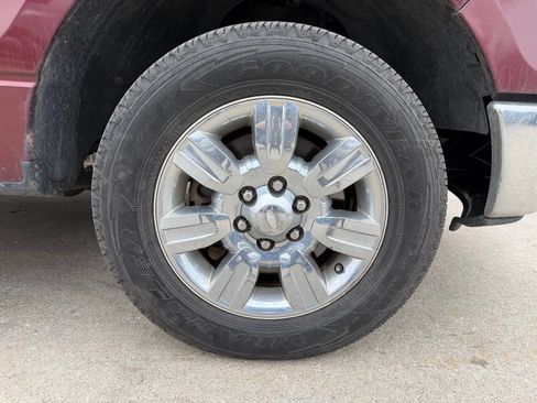 Used 2010 Ford F150 XLT image 21