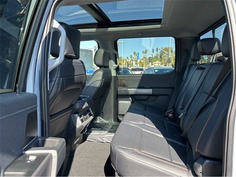 New 2025 Ford F250 Lariat w/ Lariat Ultimate Package image 17
