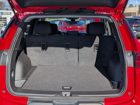 Used 2025 Chevrolet Blazer LT image 28