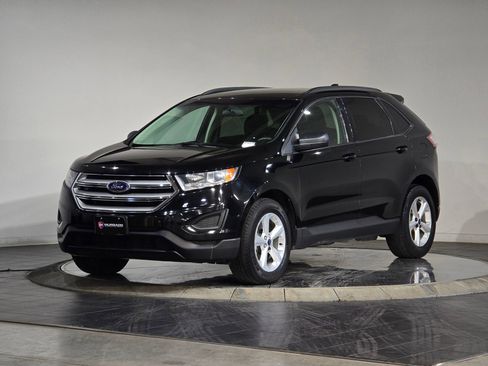 Used 2017 Ford Edge SE image 5