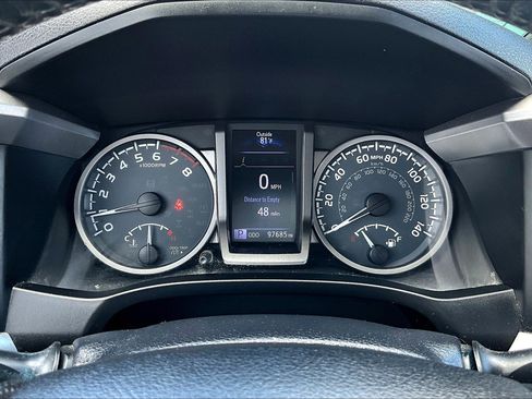Used 2019 Toyota Tacoma SR5 image 20