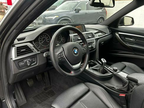Used 2017 BMW 330i Sedan image 11