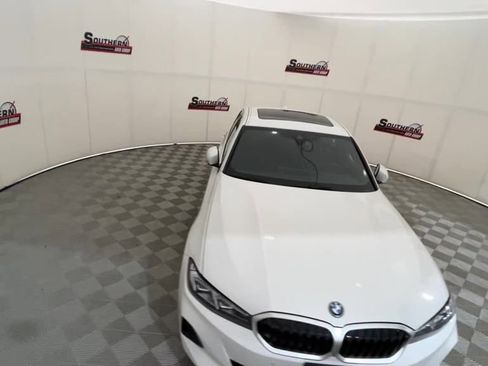 Used 2024 BMW 330e xDrive image 18