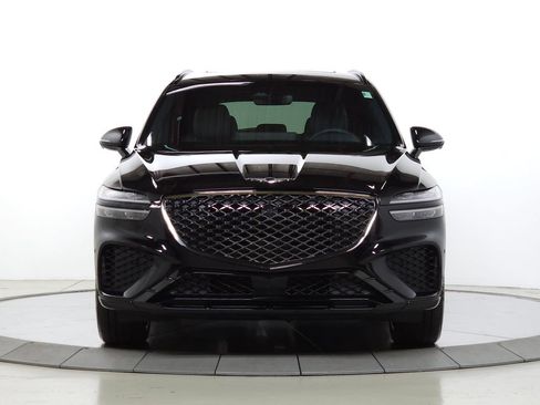 Used 2024 Genesis GV70 2.5T w/ Sport Prestige Package AWD/4WD image 2