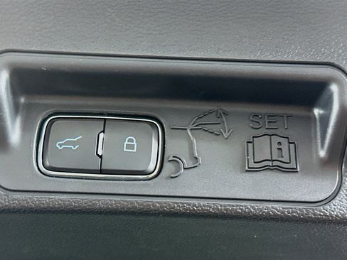 Used 2024 Ford Explorer XLT w/ Equipment Group 202A image 30