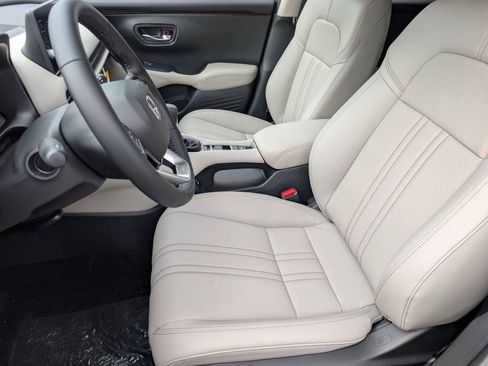 New 2026 Honda HR-V EX-L image 5