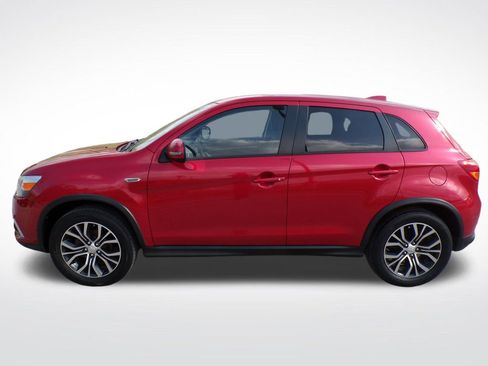 Used 2017 Mitsubishi Outlander Sport ES AWD/4WD image 2
