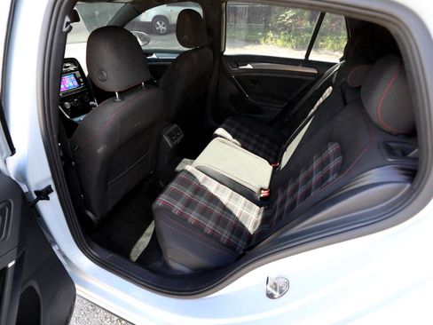 Used 2018 Volkswagen GTI S image 14