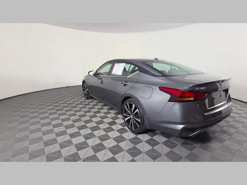 Used 2022 Nissan Altima 2.5 SR image 46