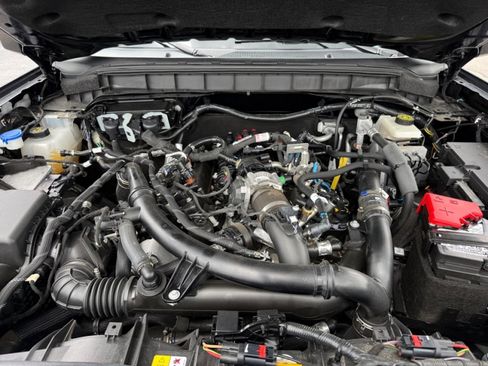 Used 2023 Ford Bronco Outer Banks AWD/4WD image 40