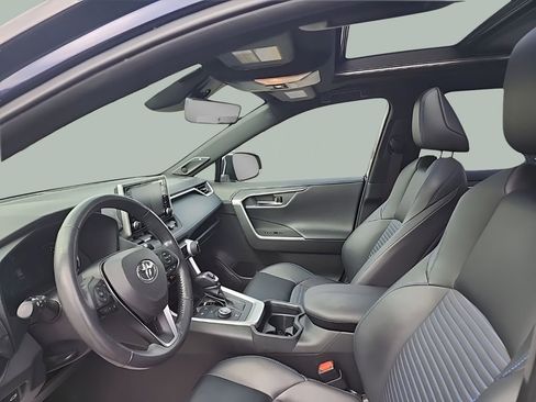 Used 2020 Toyota RAV4 XSE image 22