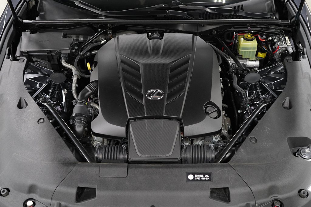 Used 2018 Lexus LC 500 Coupe w/ Touring Package RWD image 26