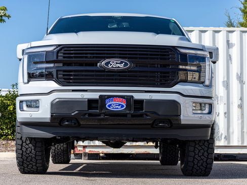 New 2025 Ford F150 Platinum AWD/4WD image 9