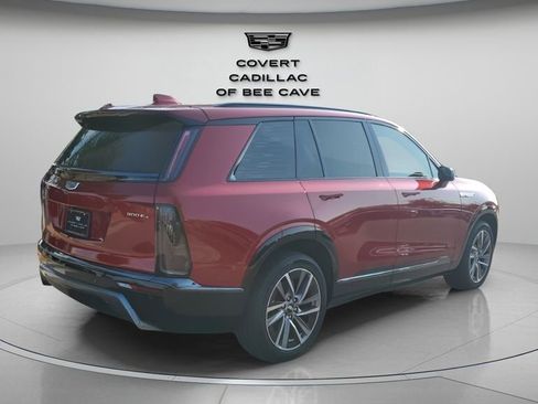 New 2026 Cadillac Vistiq Sport w/ LPO, Floor Liner Package image 9