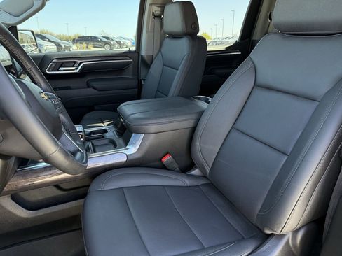 New 2026 Chevrolet Silverado 1500 LTZ w/ LTZ Premium Package image 20