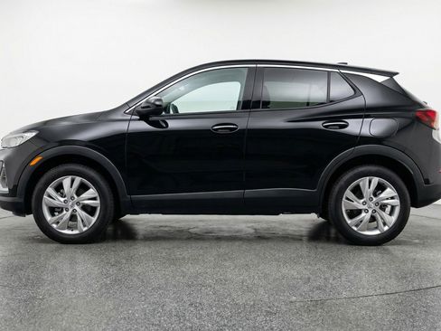 Used 2025 Buick Encore GX Preferred AWD/4WD image 5