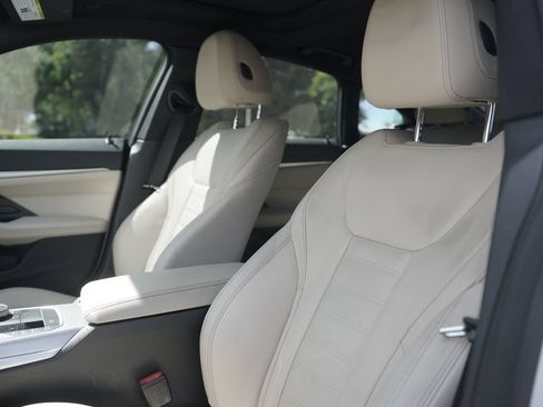 Certified 2023 BMW i4 eDrive35 w/ Premium Package RWD image 10